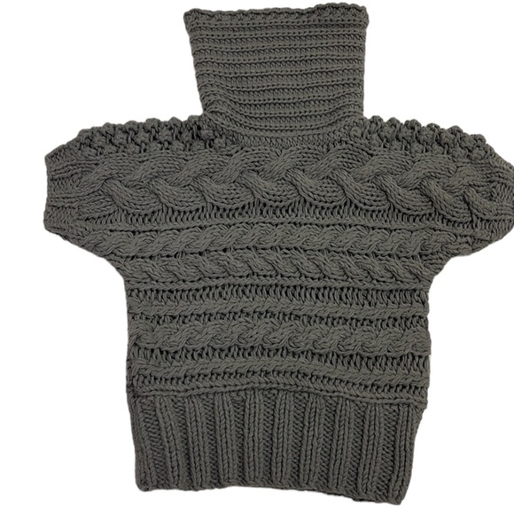 VERTIGO Paris short sleeve turtleneck sweater size M - Picture 5 of 5